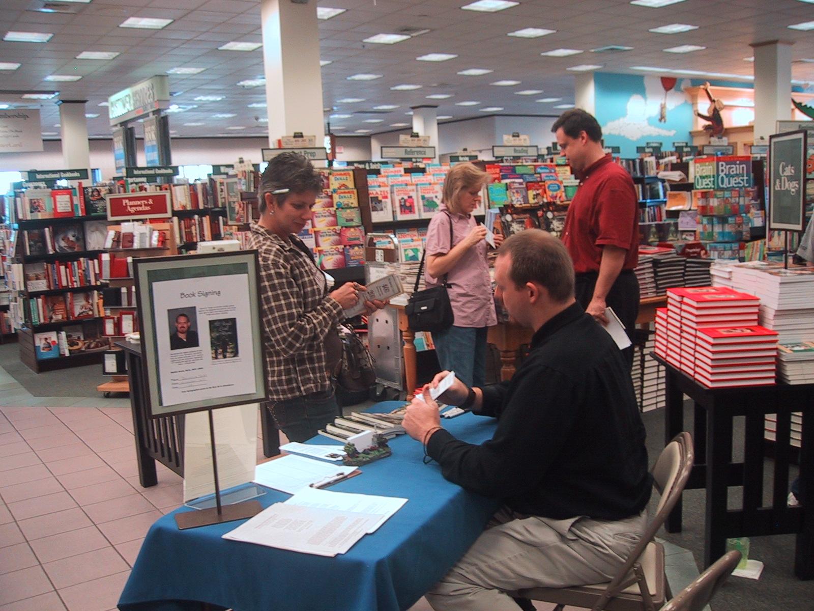 Barnes and Noble Book Signing 11/04/2006